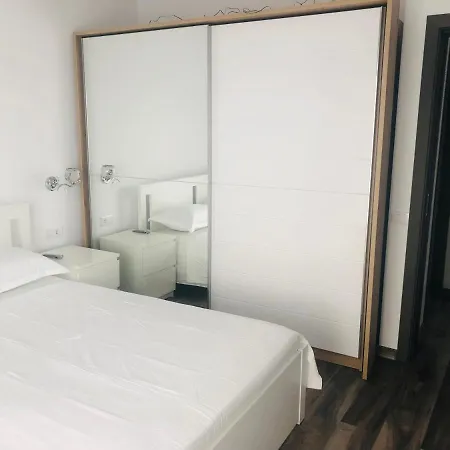 Illy Apartament Mamaia Nord Apartment *
